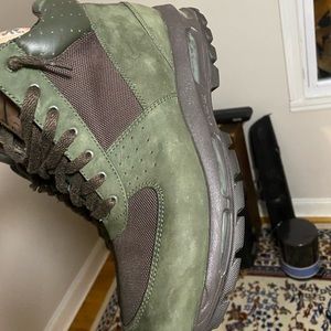 Nike ACG boots size 13